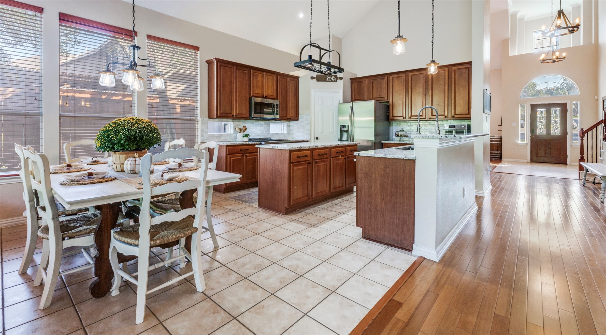 2402 Indian Trail Rowlett TX 75088