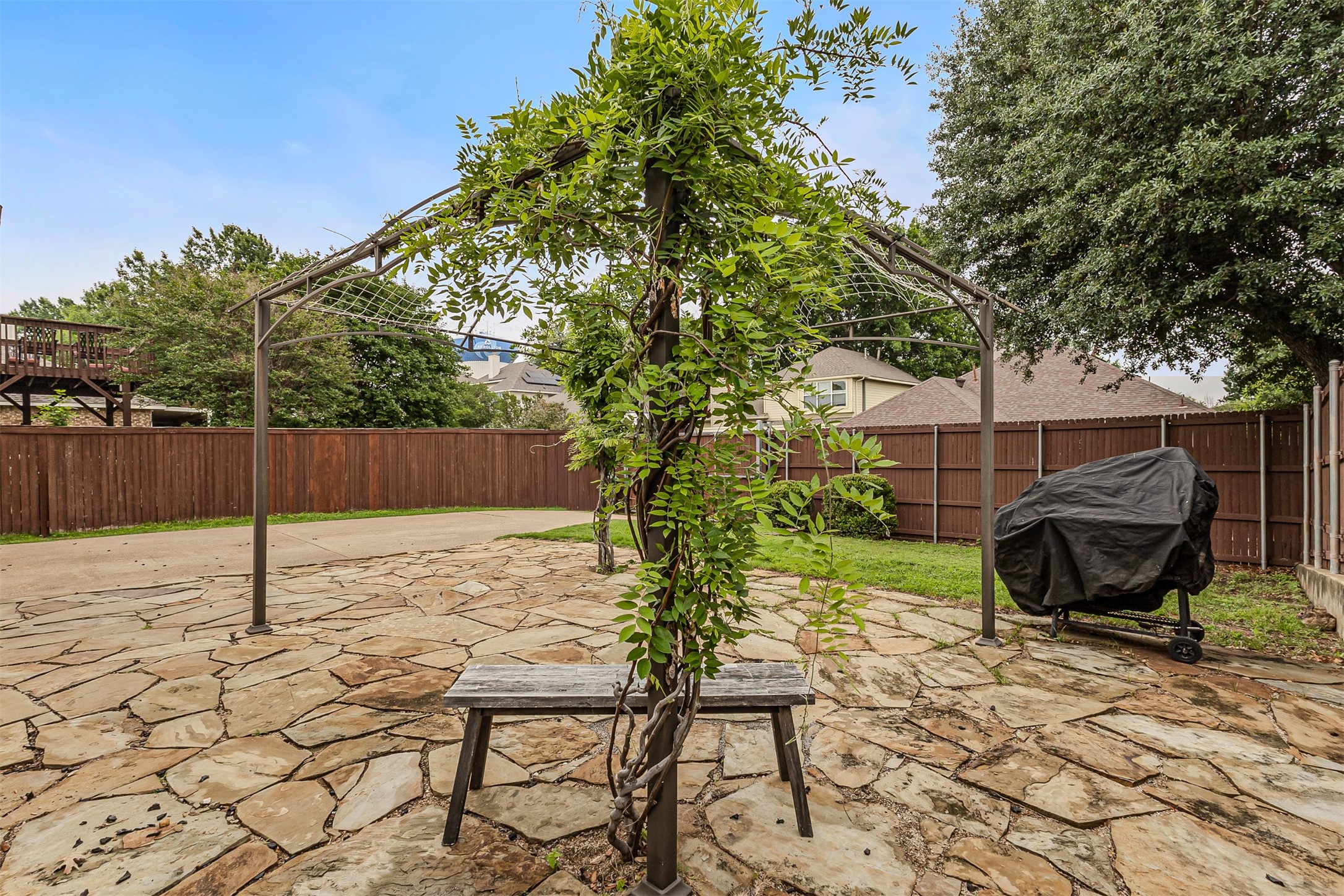 1116 Heather Lane Carrollton TX 75010