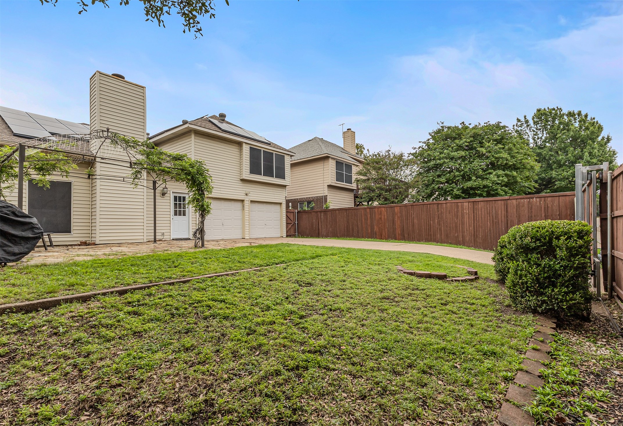 1116 Heather Lane Carrollton TX 75010