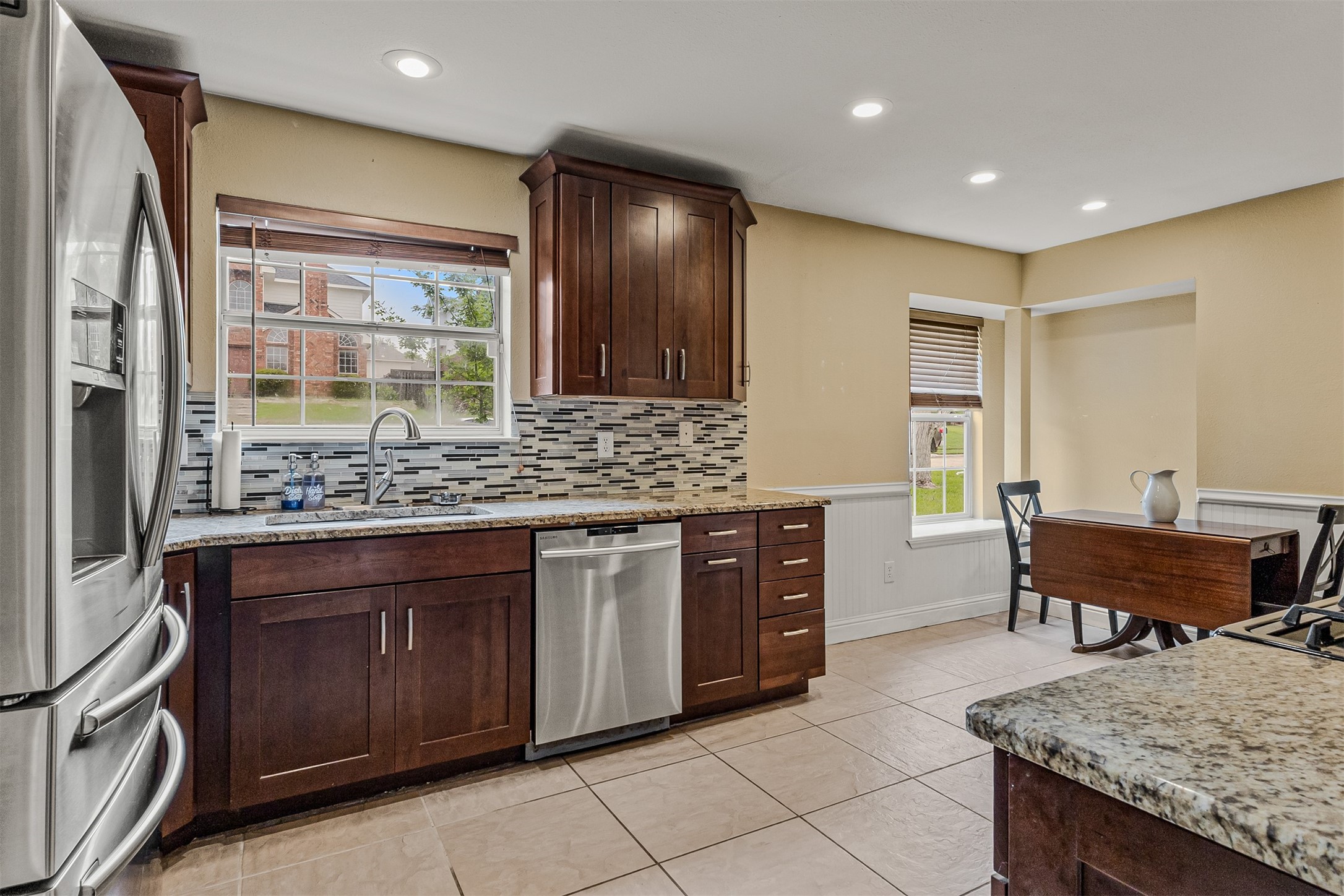 1116 Heather Lane Carrollton TX 75010