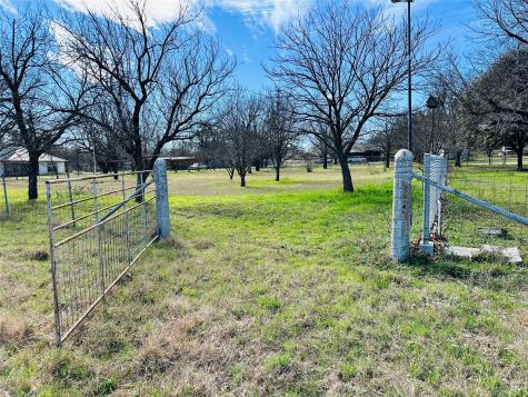 409 3rd Street Blanket TX 76432