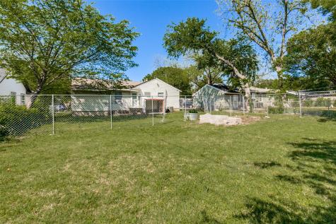 2140 Montalba Avenue Dallas TX 75228