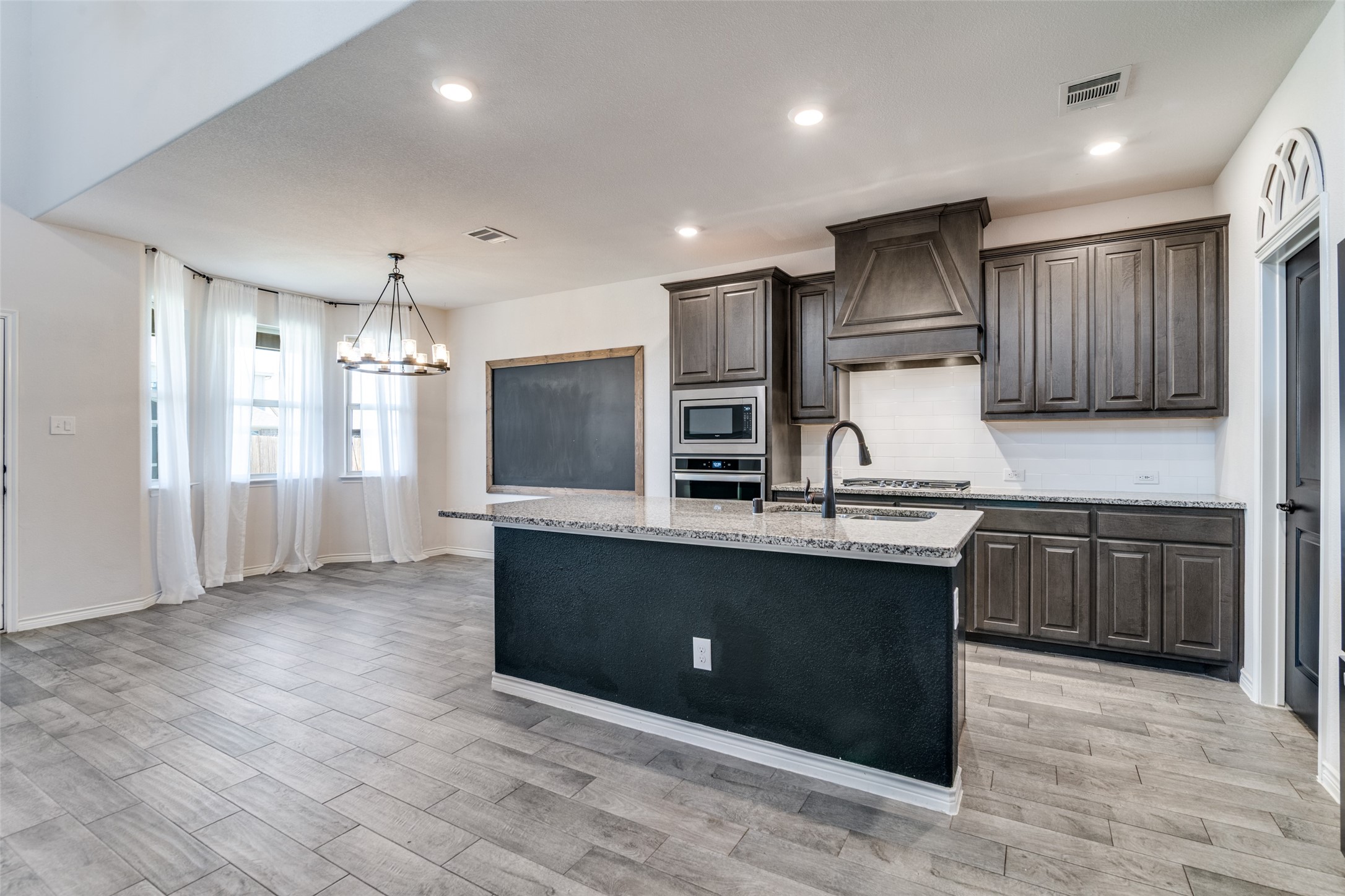 3094 Maverick Drive Heath TX 75126