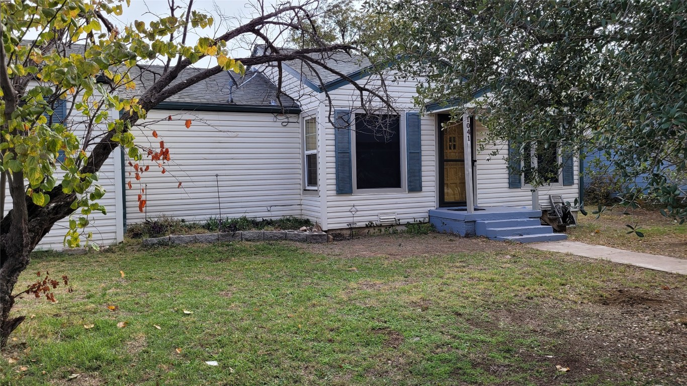 1041 N Ross Drive Baird TX 79504