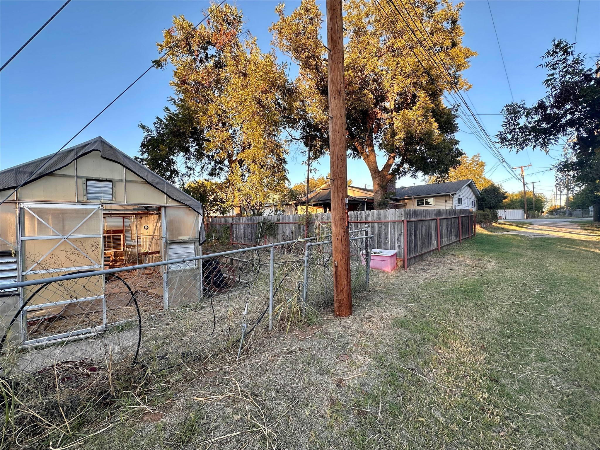 107 N Arkansas Street Seymour TX 76380