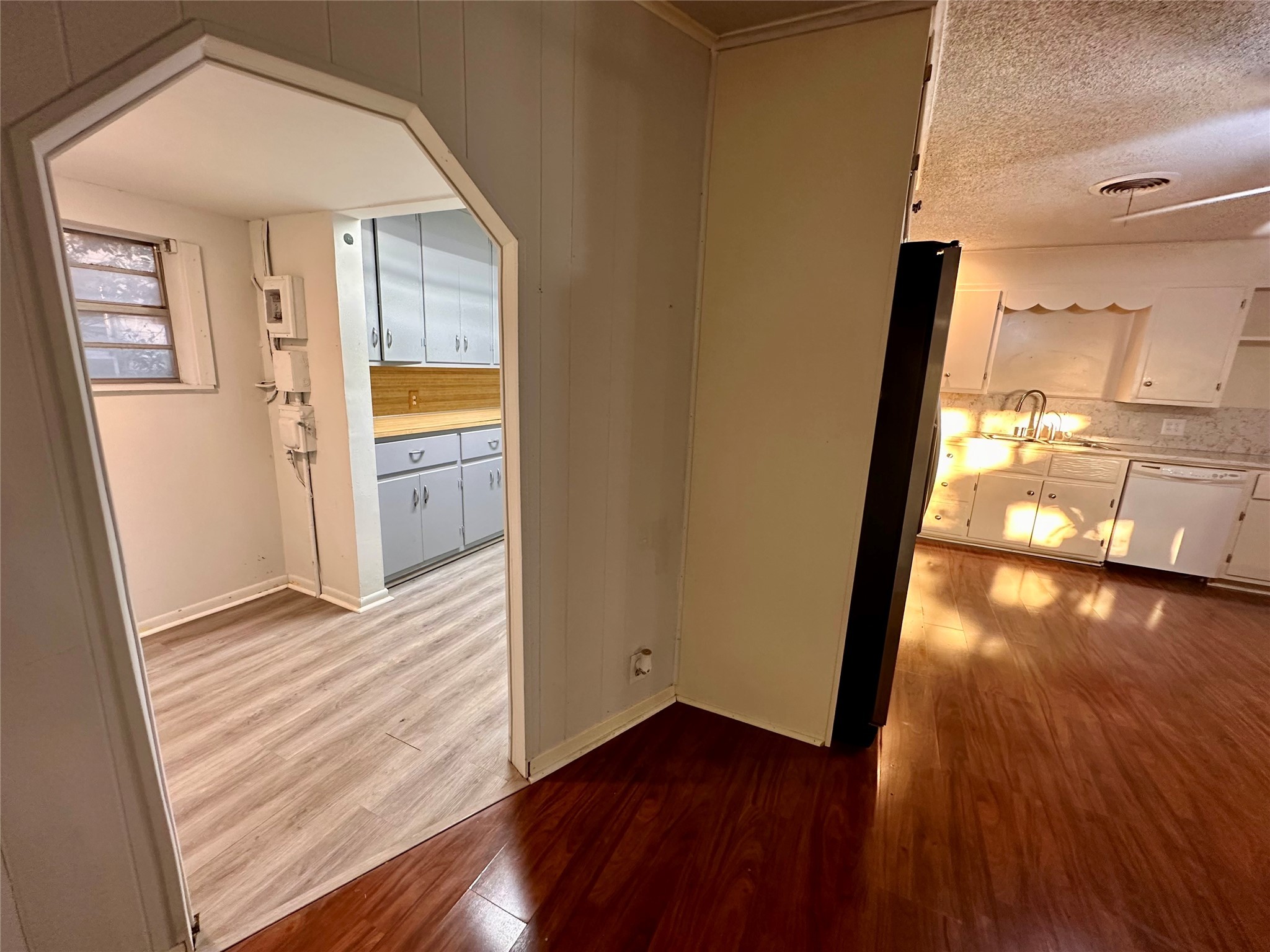 107 N Arkansas Street Seymour TX 76380