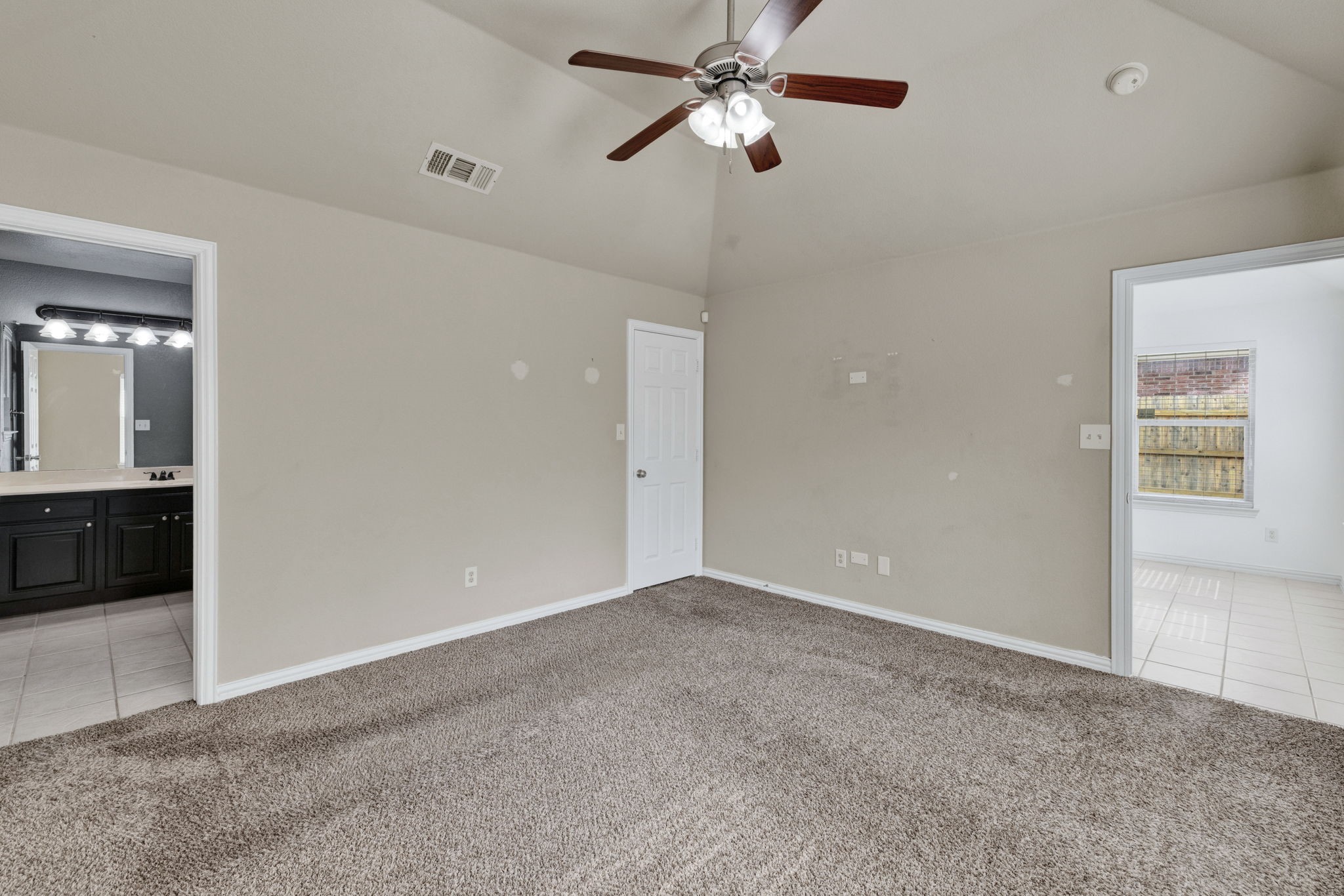 4025 Saint Christian Street Fort Worth TX 76119