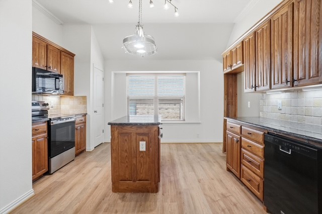 368 Lockwood Lane Weatherford TX 76087