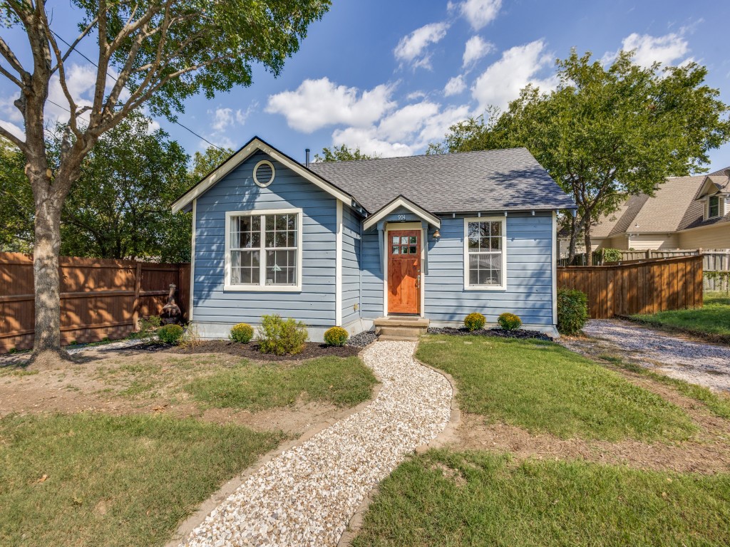 904 Florence Street Mckinney TX 75069