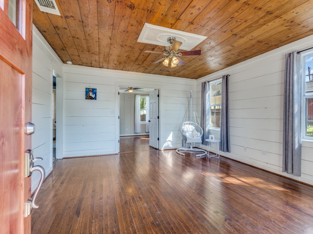 904 Florence Street Mckinney TX 75069