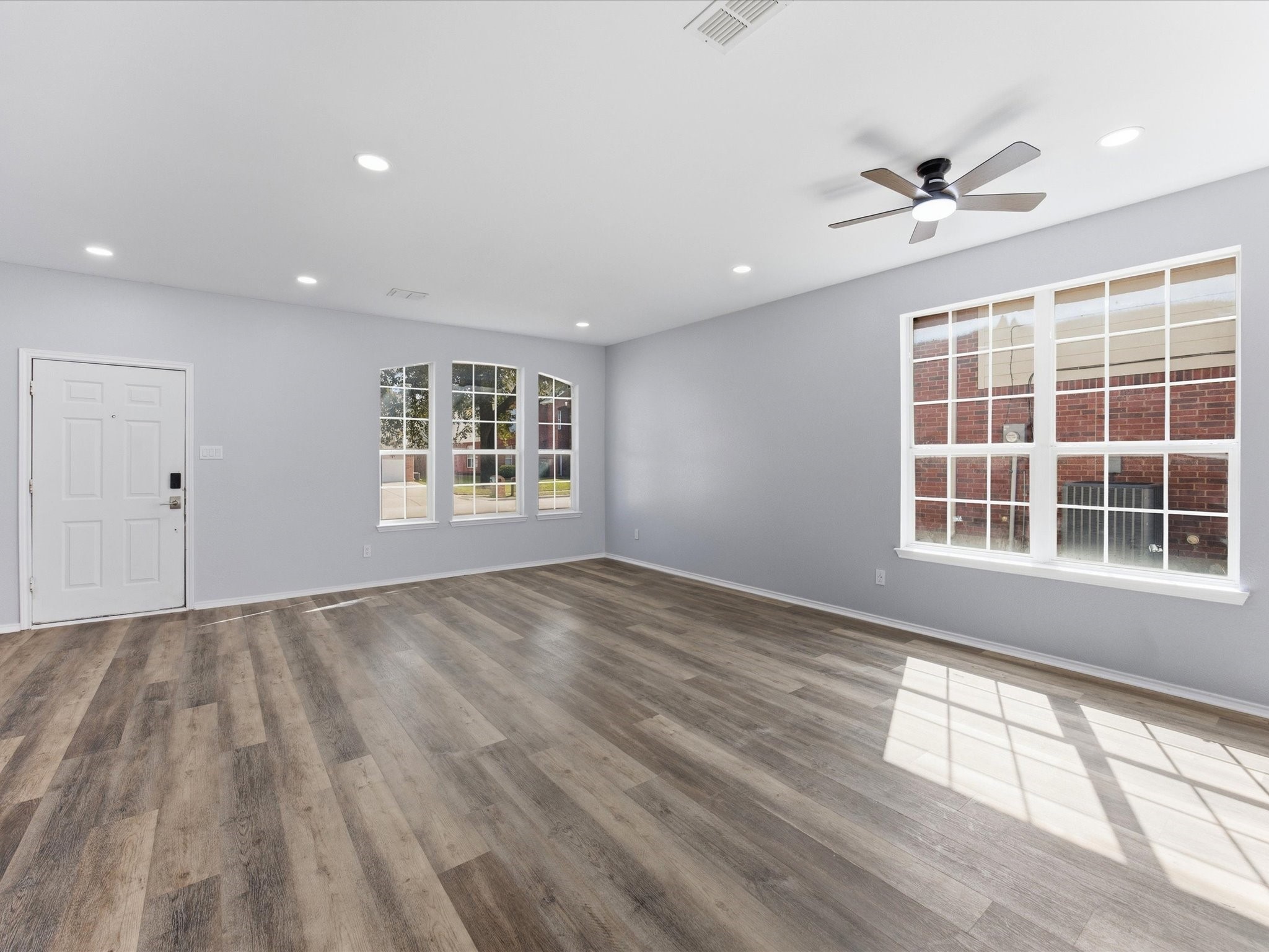137 Heritage Drive Crowley TX 76036