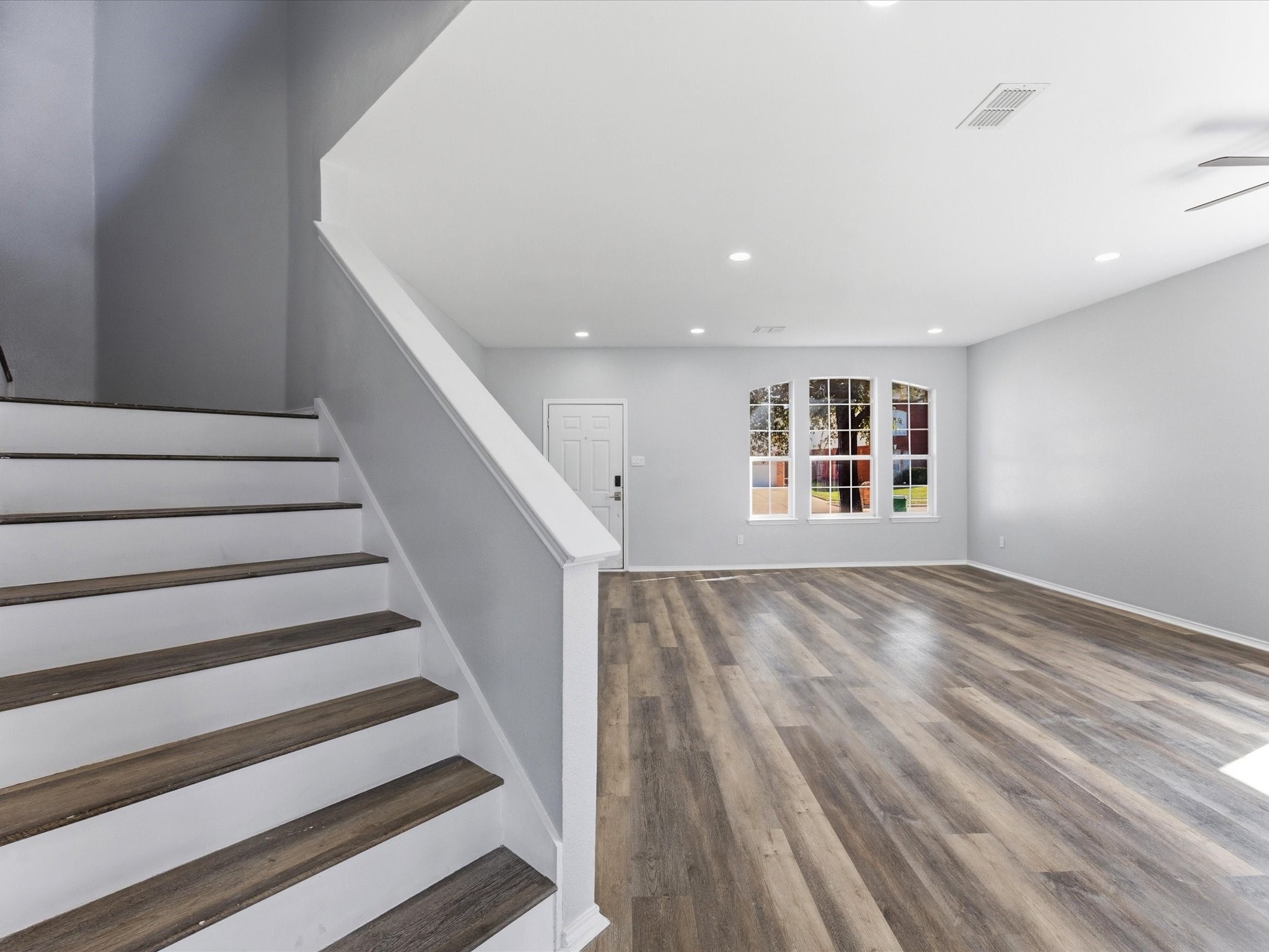 137 Heritage Drive Crowley TX 76036