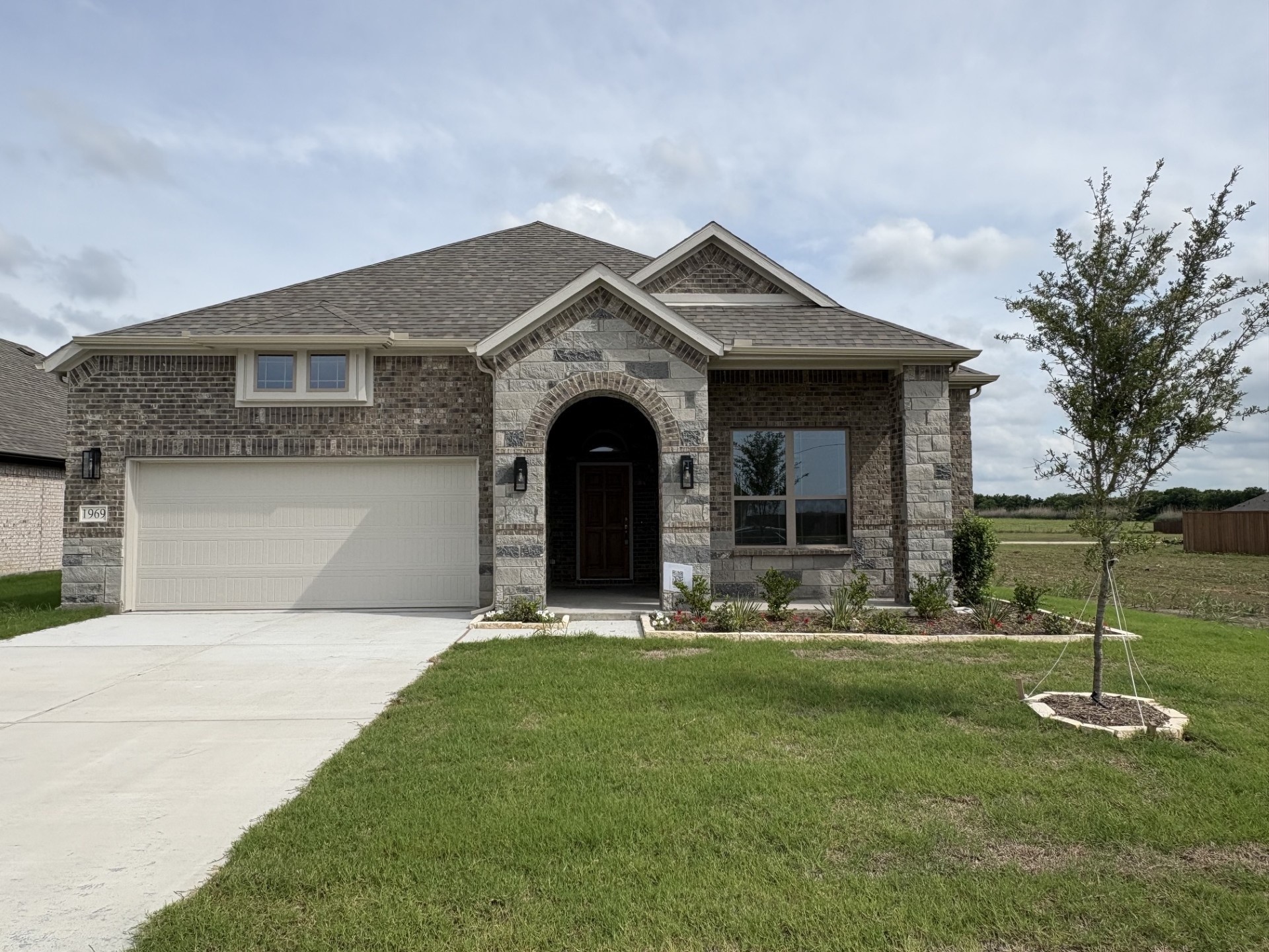 1969 Daybreak Drive Venus TX 76009