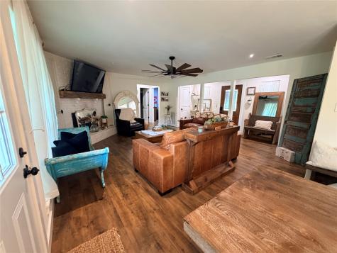 815 S 4th Street Crandall TX 75114