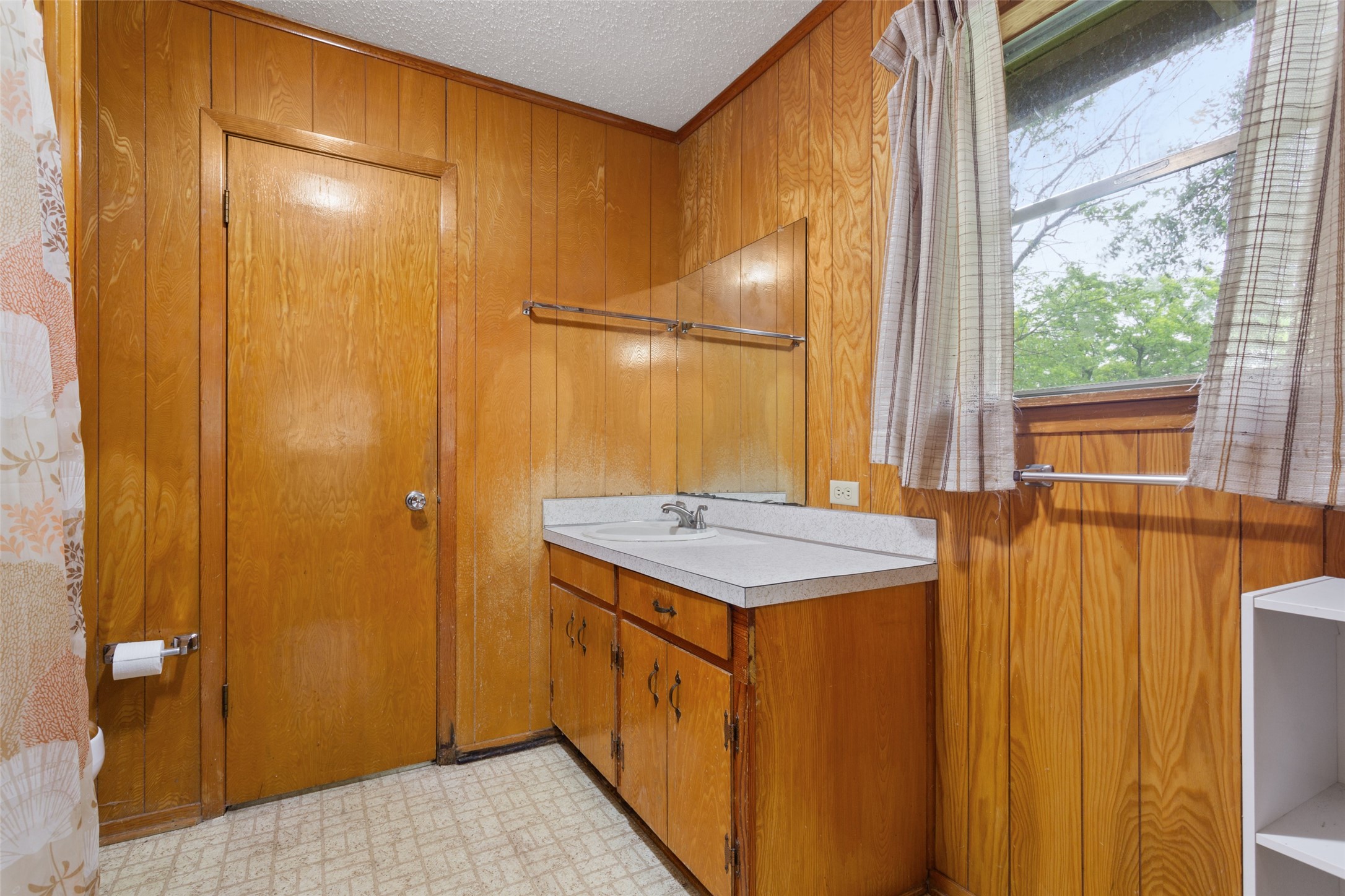 2416 Gary Lane Waco TX 76708