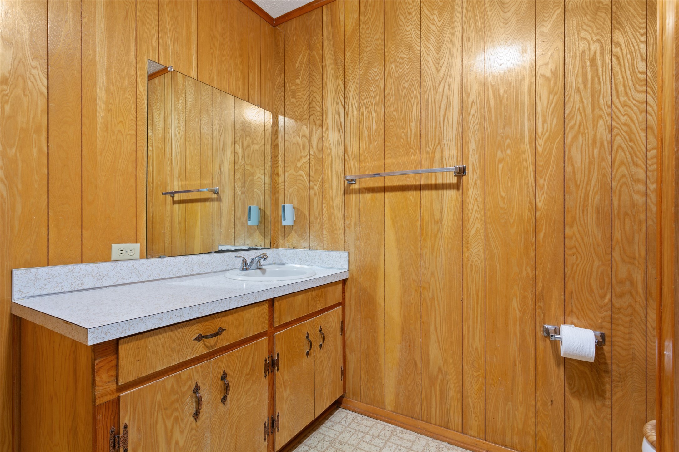 2416 Gary Lane Waco TX 76708