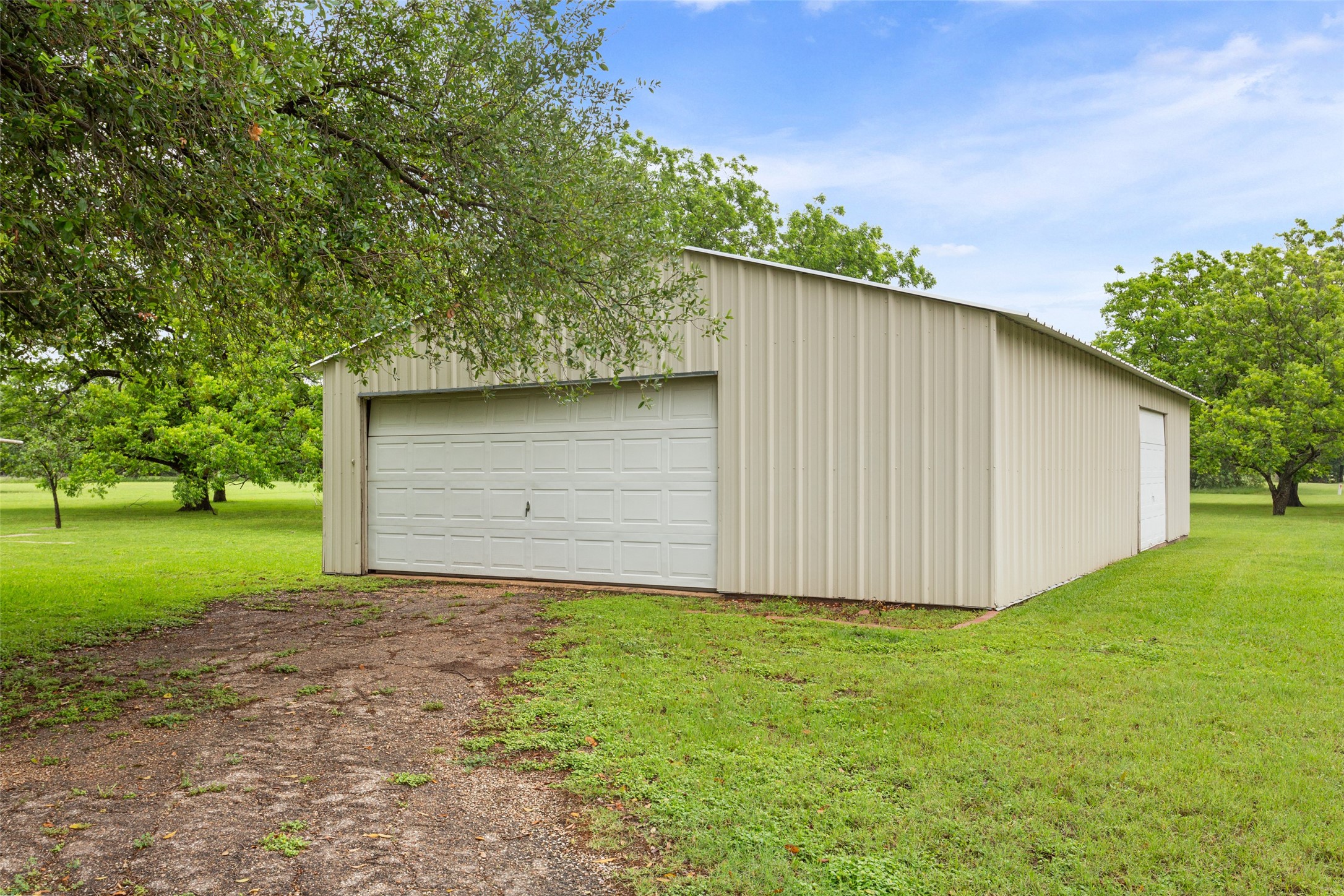 2416 Gary Lane Waco TX 76708