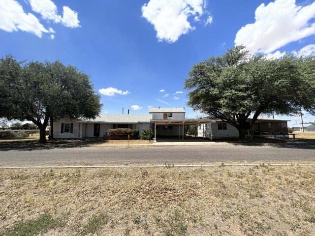 307 S Georgia Street Monahans TX 79756