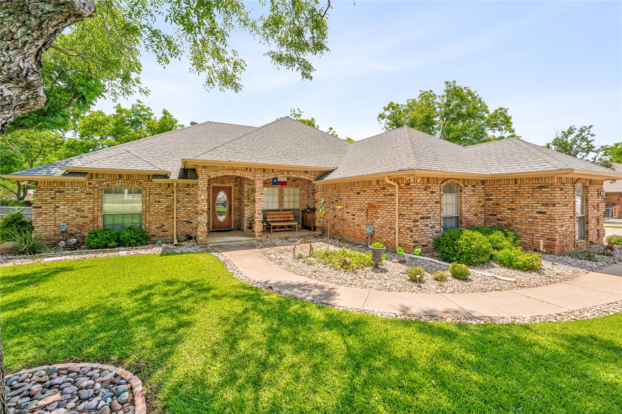 8913 Hickory Hill Drive Granbury TX 76049