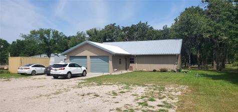 124 Lcr 421 Groesbeck TX 76642