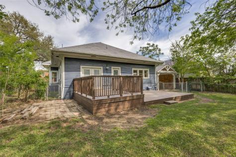 718 Parker Street Mckinney TX 75069