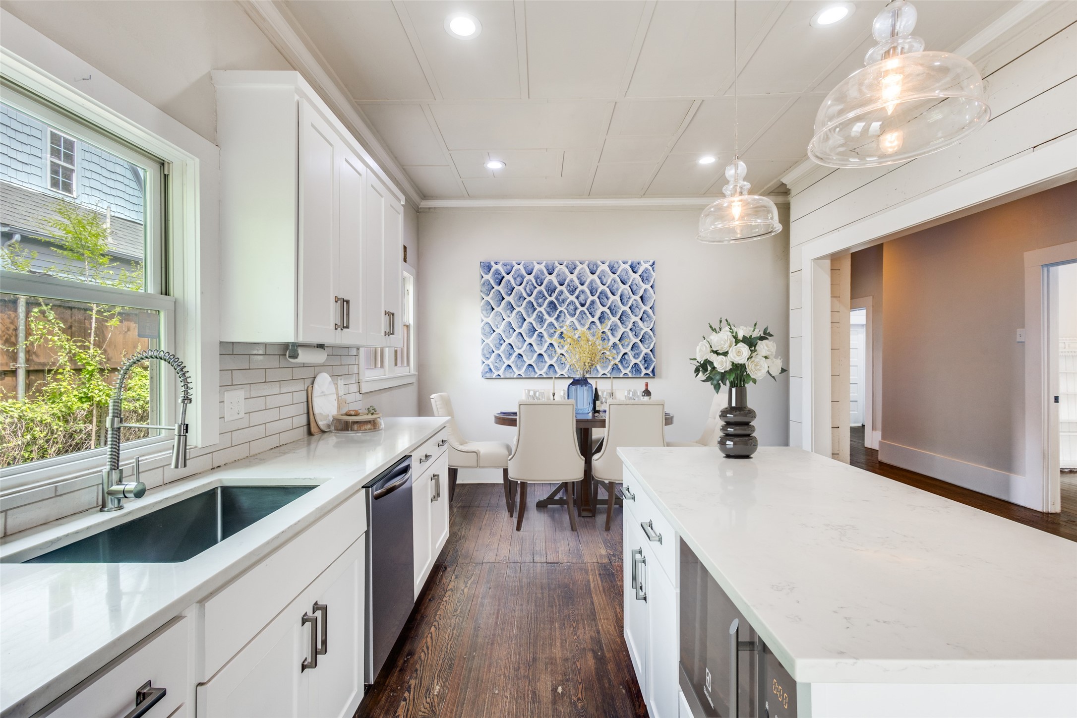718 Parker Street Mckinney TX 75069