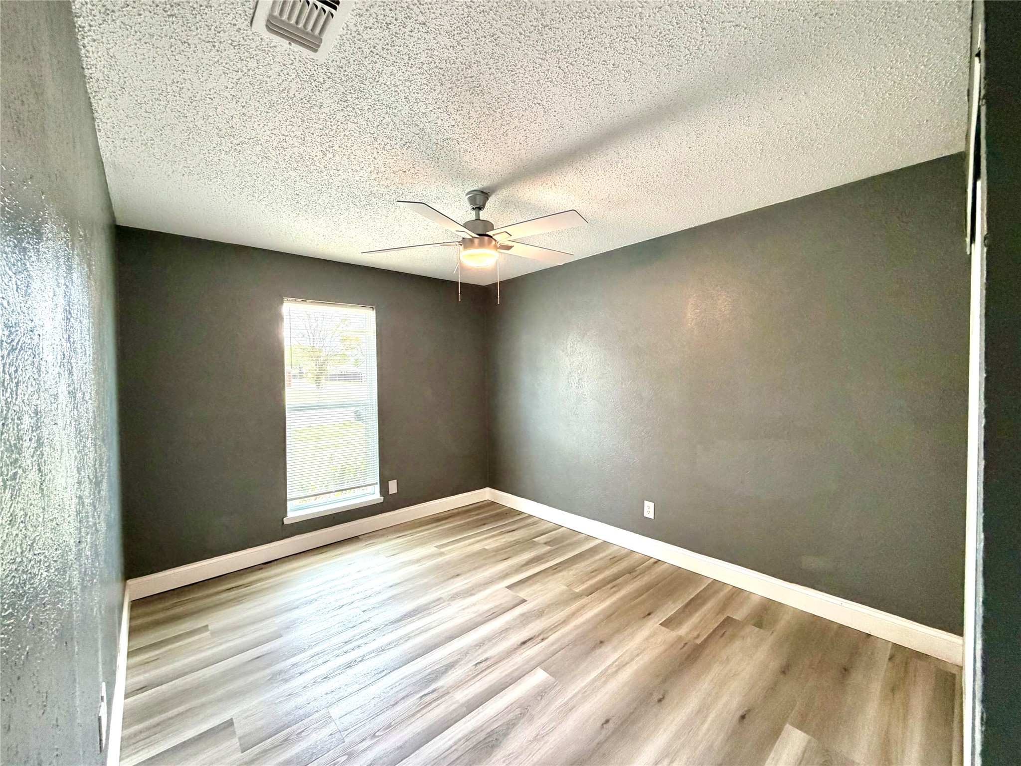 1801 Coleta Place Garland TX 75040