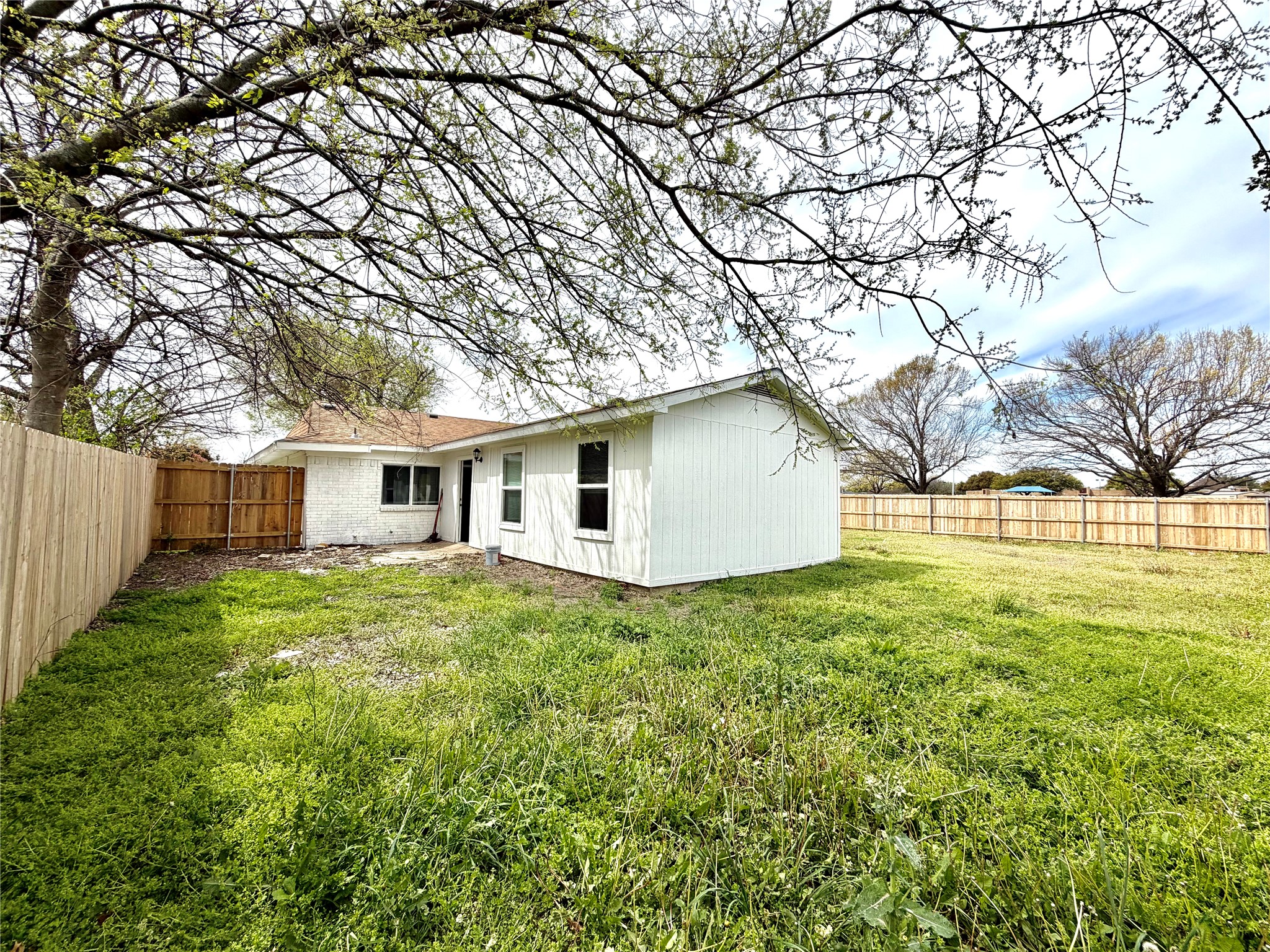 1801 Coleta Place Garland TX 75040