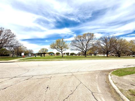 1801 Coleta Place Garland TX 75040