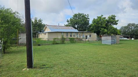 521 State Highway 16 N Goldthwaite TX 76844