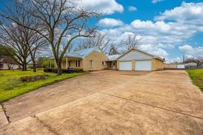 1717 Pipeline Road Cleburne TX 76033