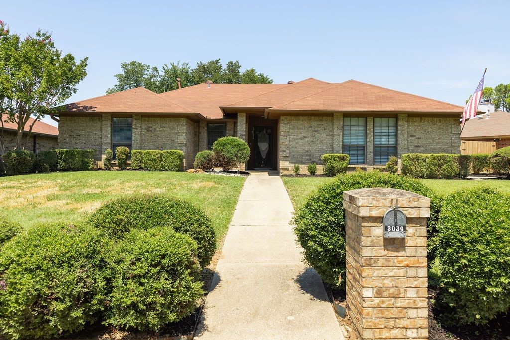 3034 Panhandle Drive Grapevine TX 76051