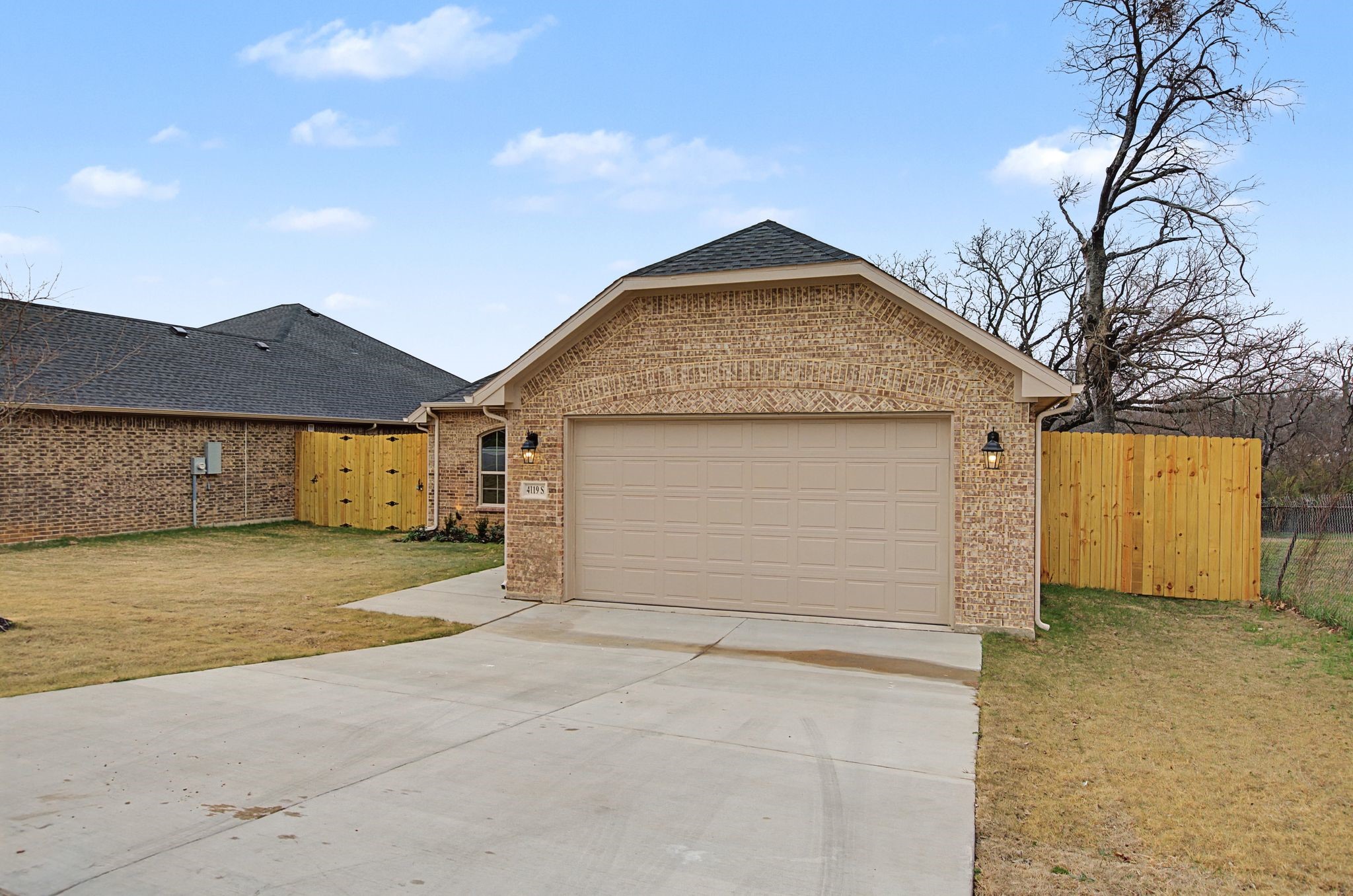 4119 S Denley Drive Dallas TX 75216