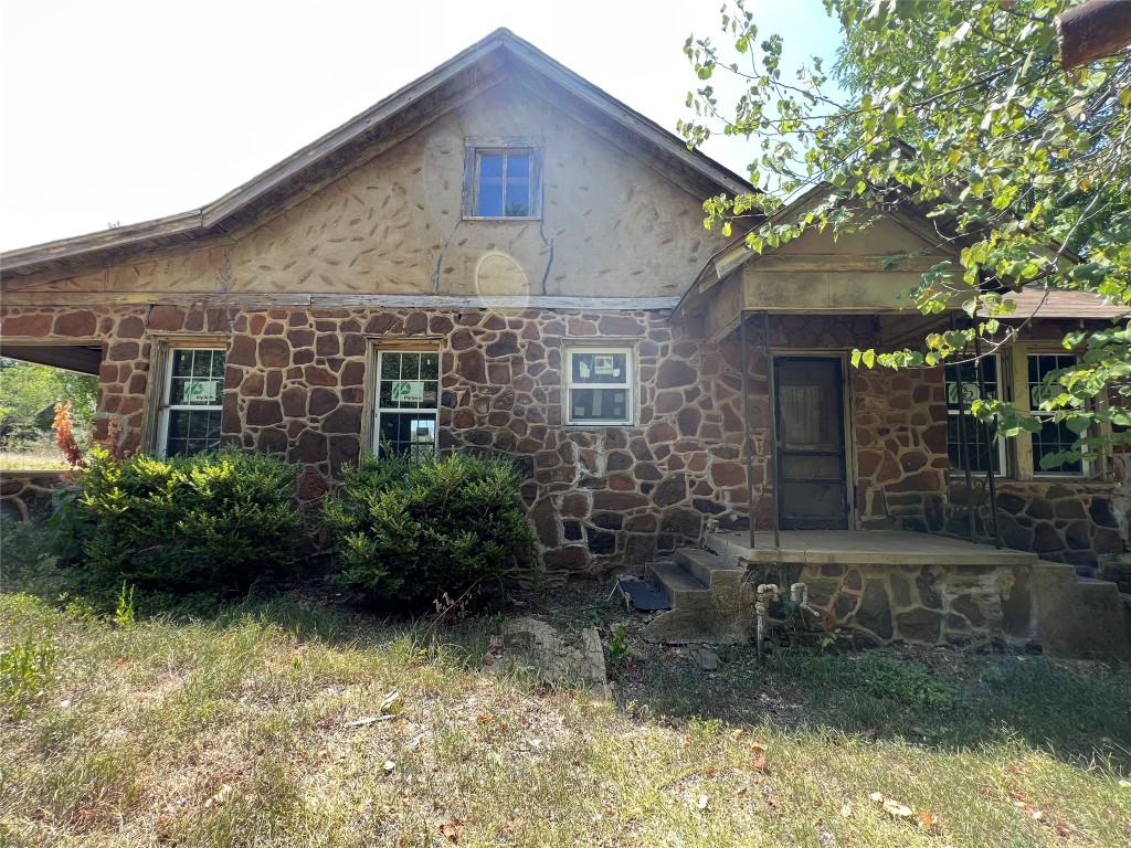 703 S Dorrance Street Palestine TX 75801