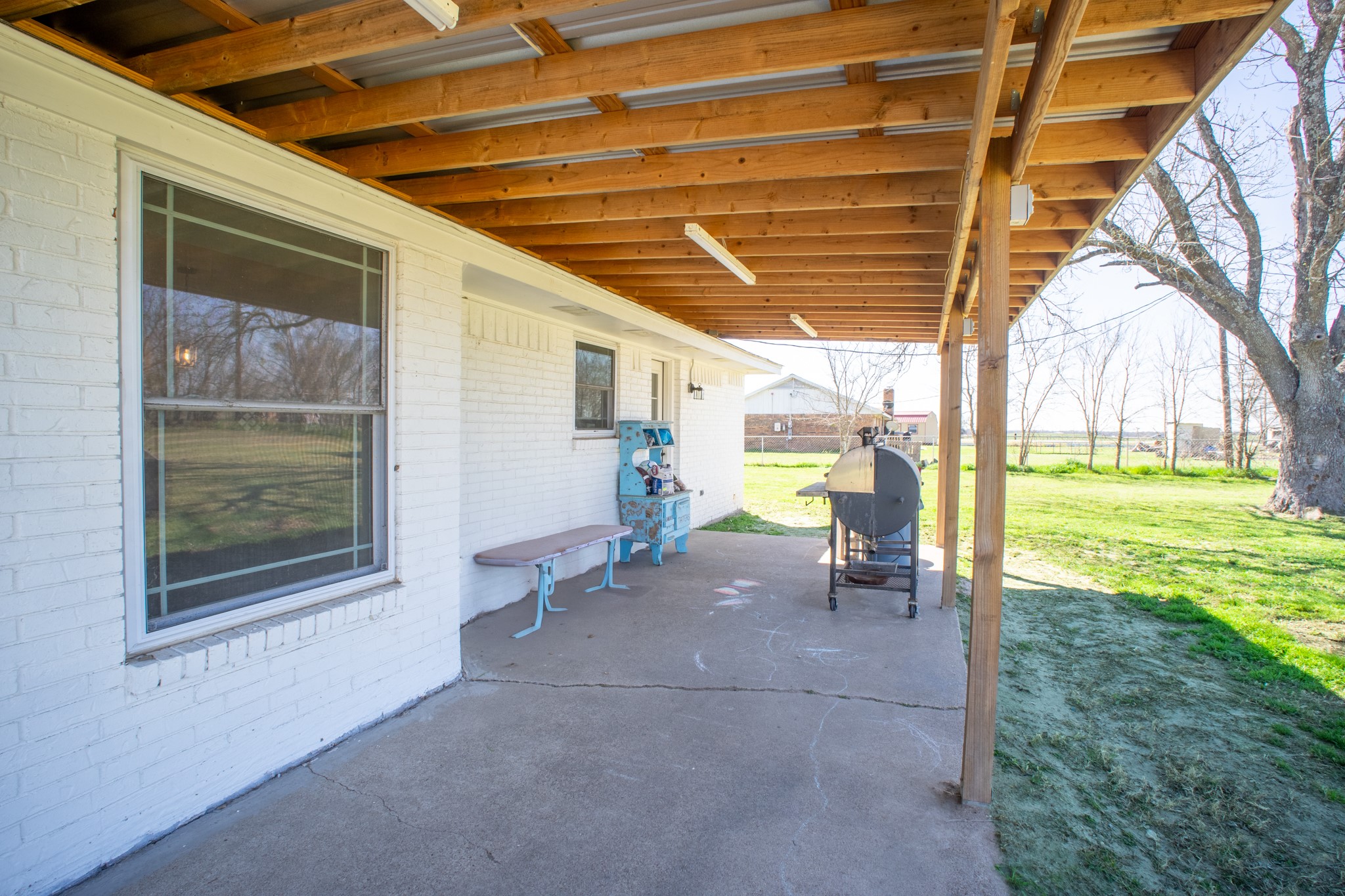 1916 S Highway 14 Groesbeck TX 76642
