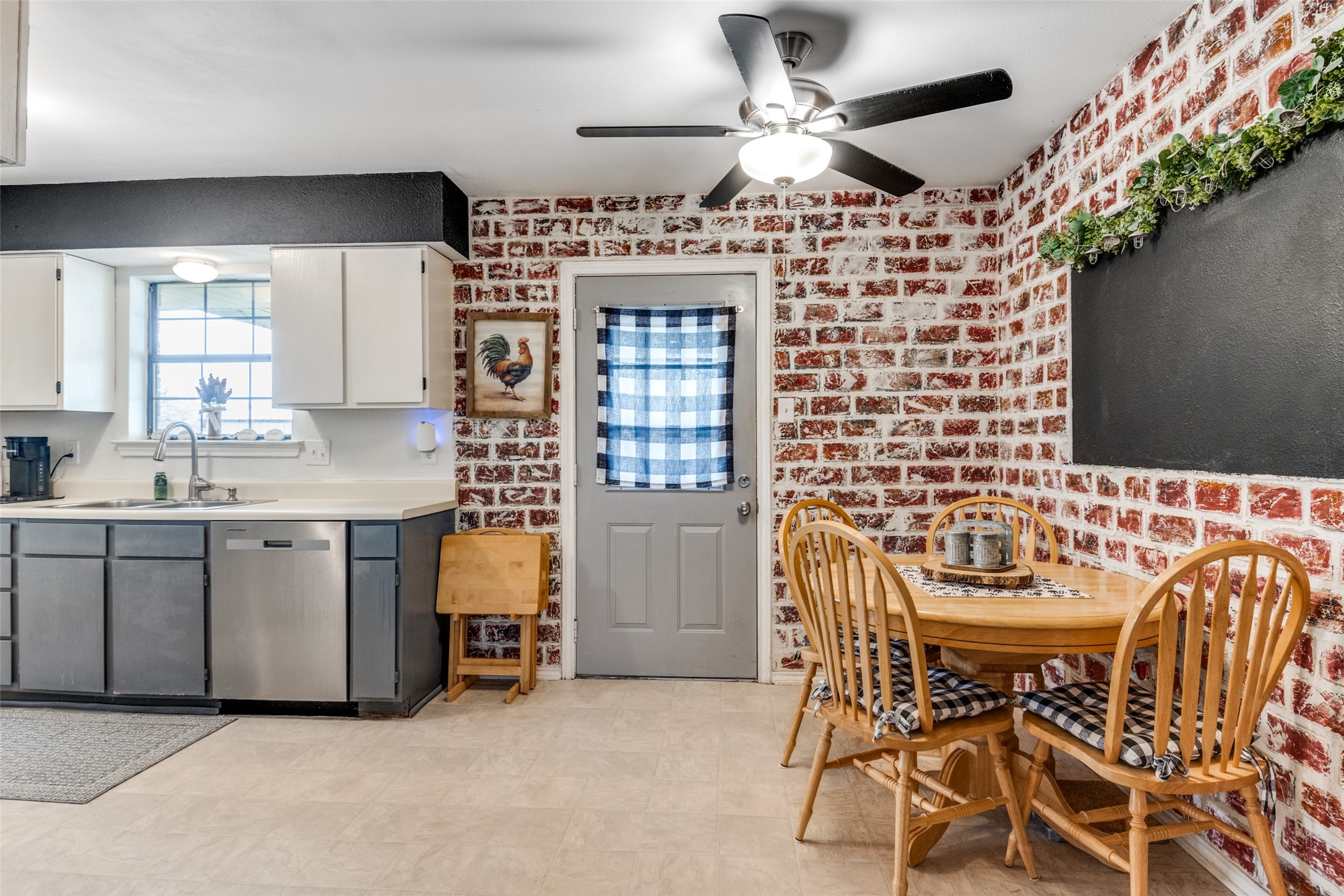 2405 3rd Street Sachse TX 75048
