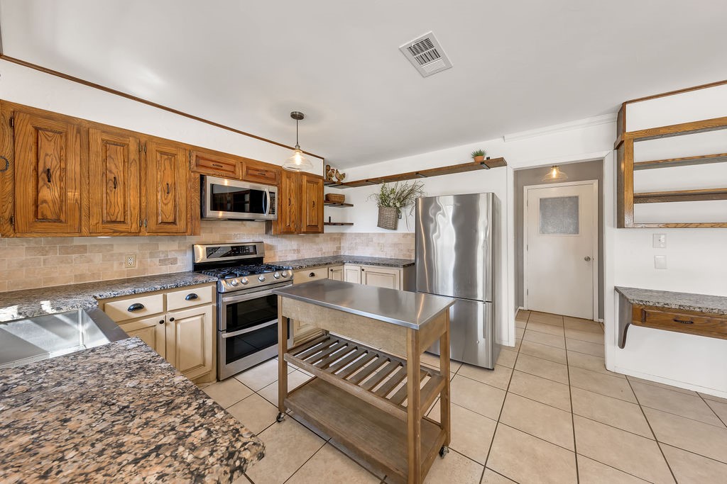 473 County Road SE 3370 Winnsboro TX 75494