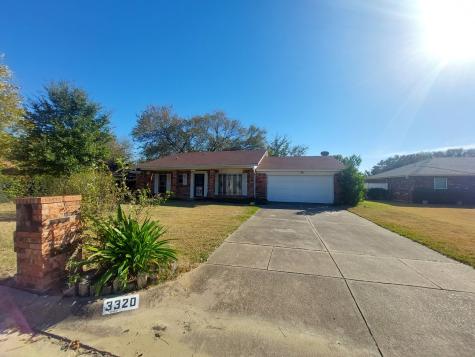 3320 Landmark Lane Forest Hill TX 76119