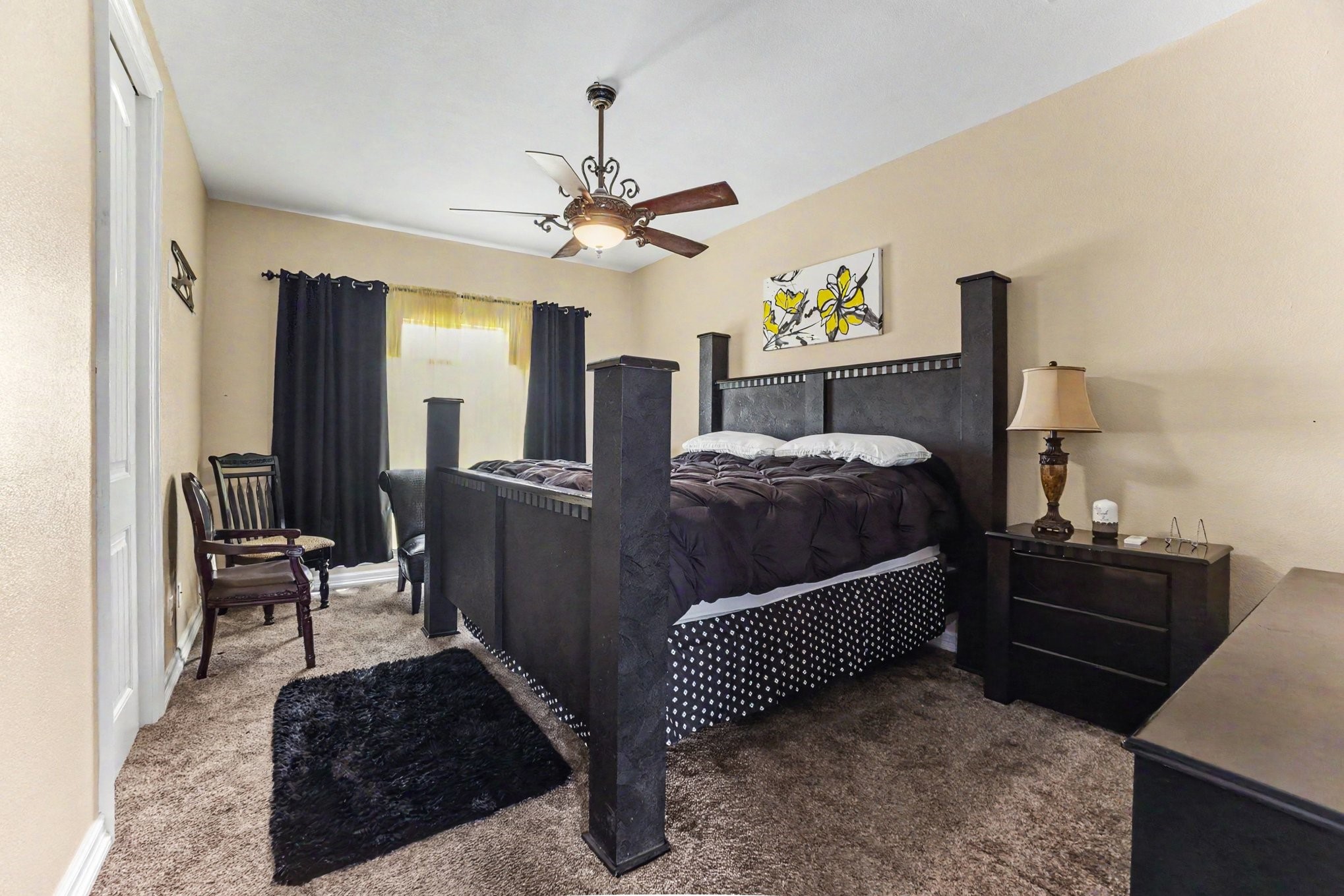 505 S Bluegrove Road Lancaster TX 75146