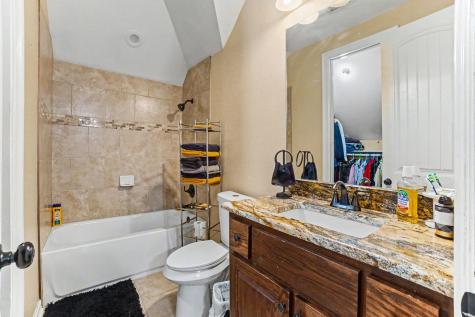 505 S Bluegrove Road Lancaster TX 75146