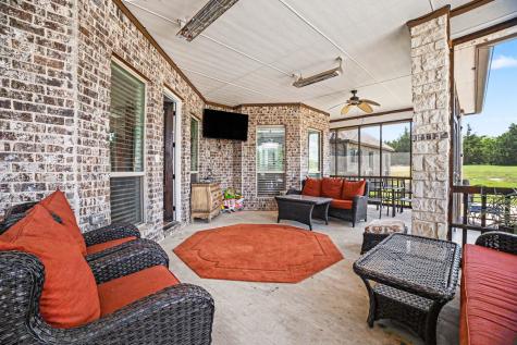 505 S Bluegrove Road Lancaster TX 75146