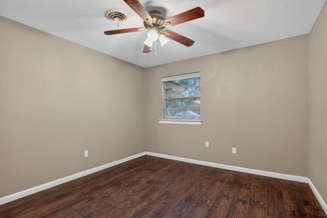 5732 Bonnie Wayne Street Haltom City TX 76117