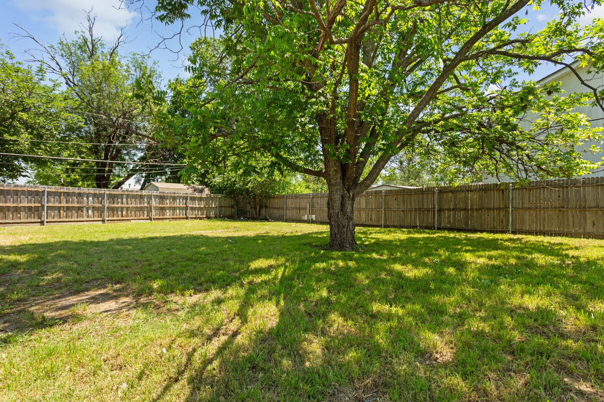 5732 Bonnie Wayne Street Haltom City TX 76117