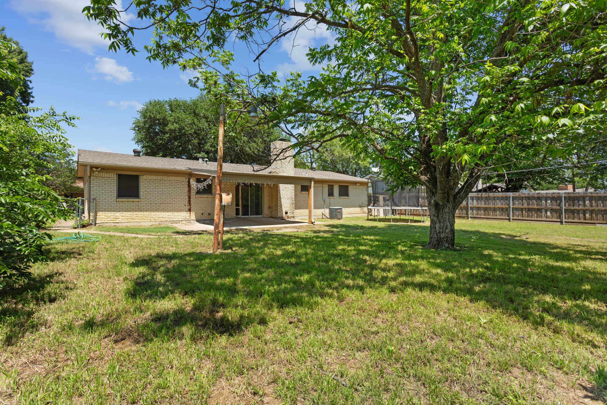 5732 Bonnie Wayne Street Haltom City TX 76117
