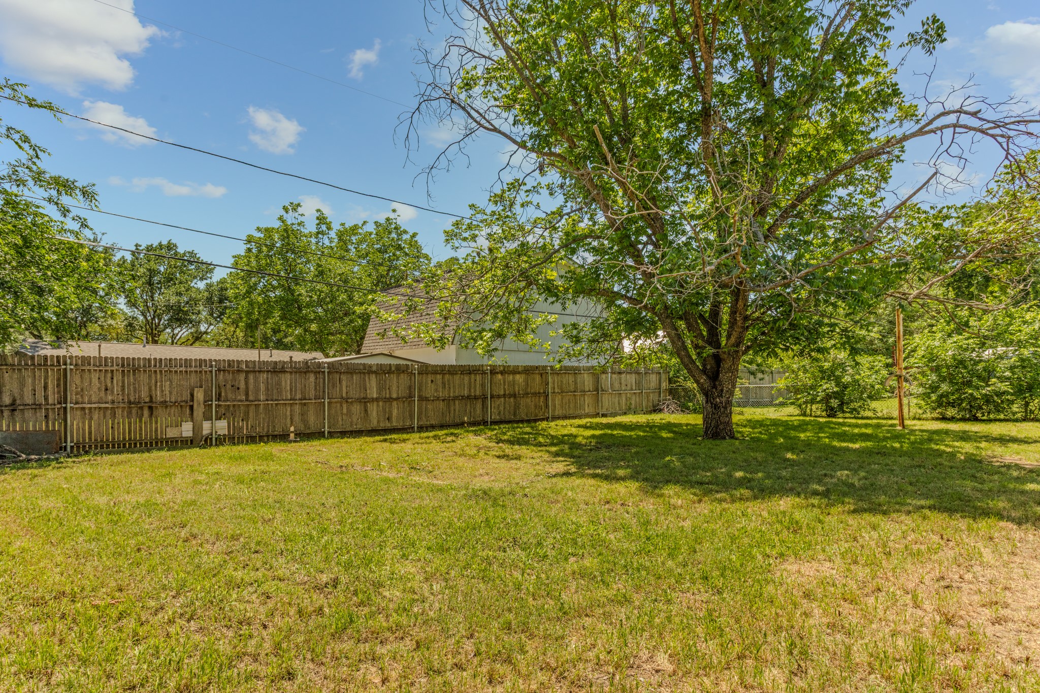 5732 Bonnie Wayne Street Haltom City TX 76117