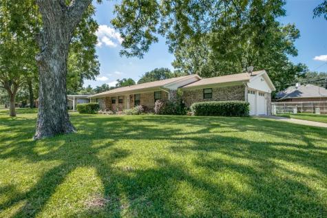 1145 Forest Oaks Lane Hurst TX 76053