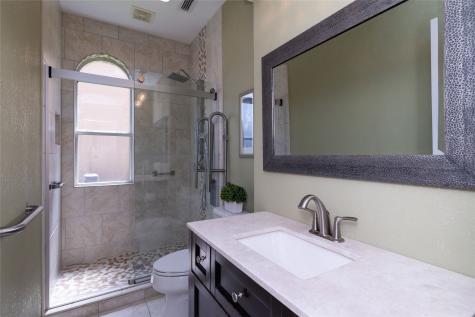 5732 Chelmsford Trail Arlington TX 76018