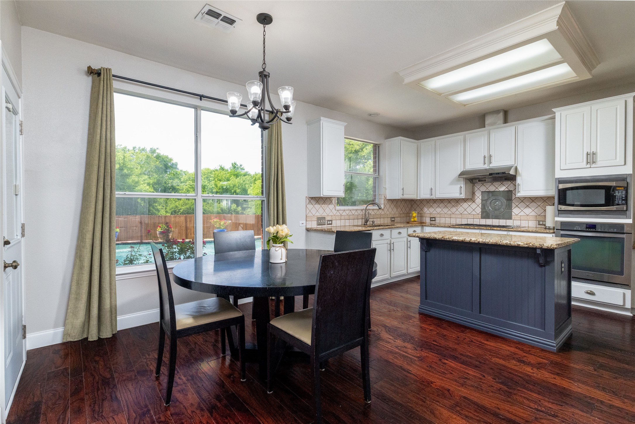 5732 Chelmsford Trail Arlington TX 76018