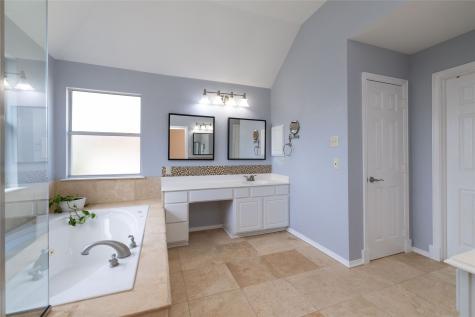 5732 Chelmsford Trail Arlington TX 76018