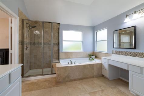 5732 Chelmsford Trail Arlington TX 76018